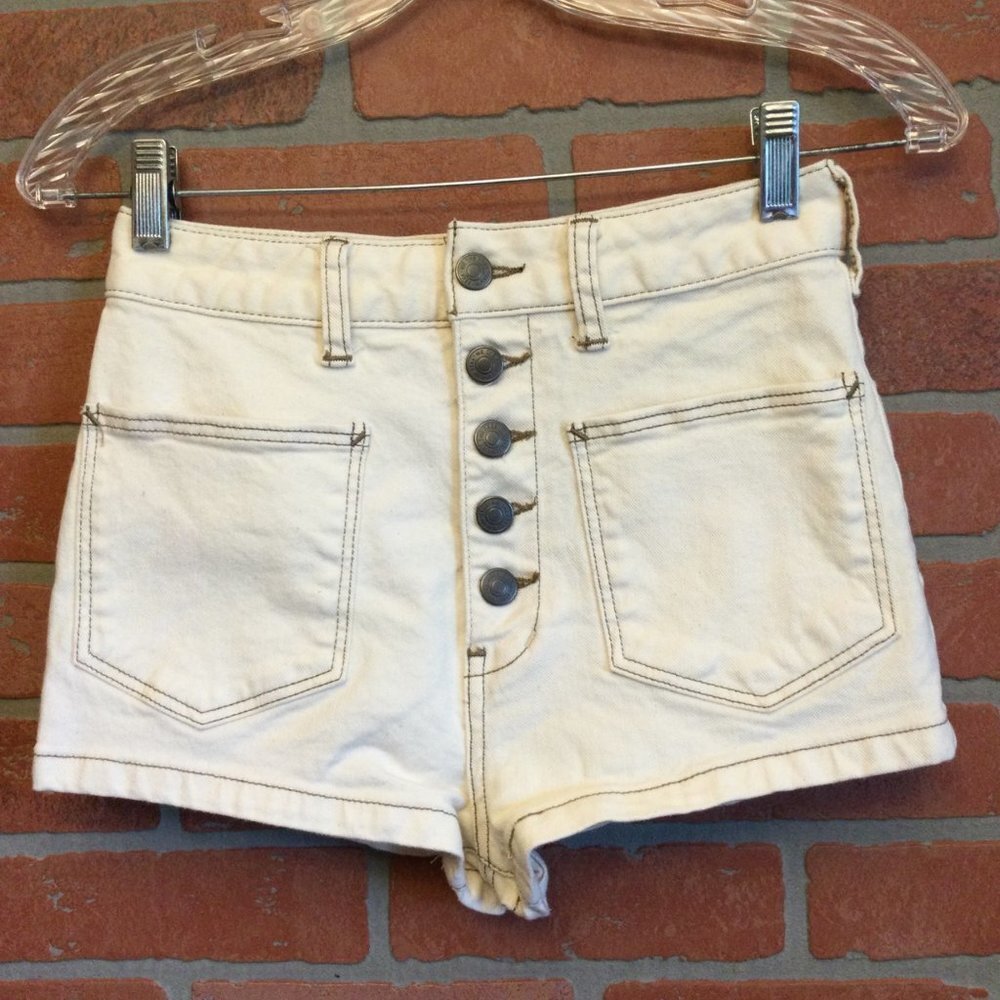 Free People We the Free women's shorts size 26 high waist denim button fly